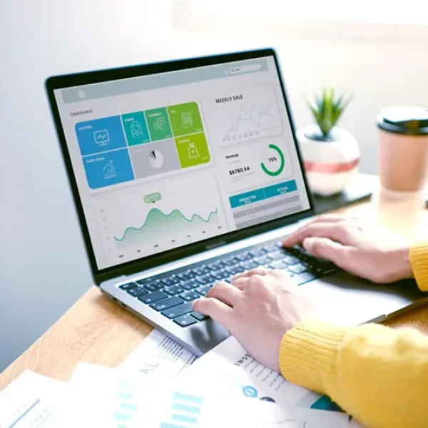 Logiciel CRM gestion relation client pour entreprise